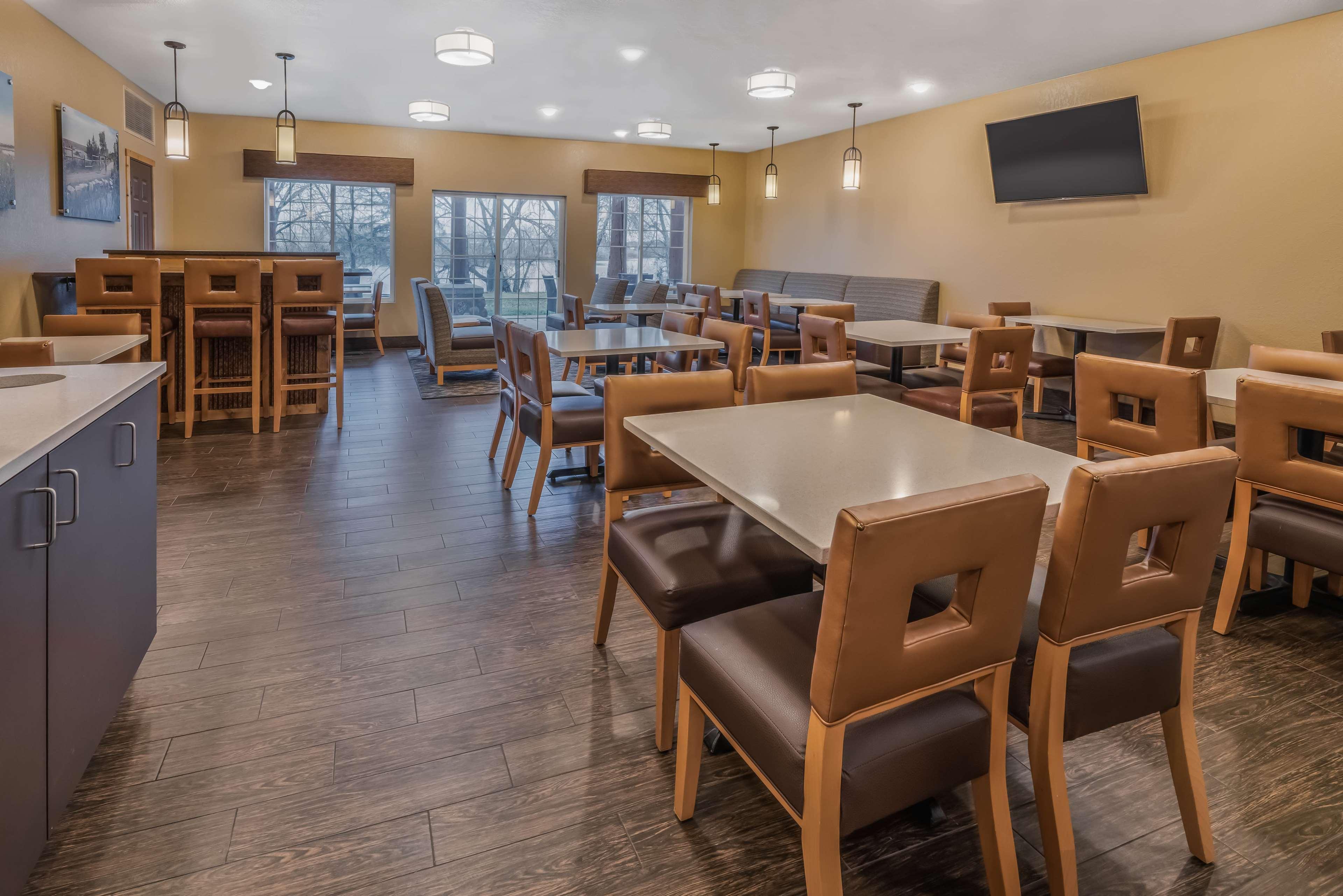 Best Western Plus Riverfront Hotel And Suites Great Falls Exterior foto